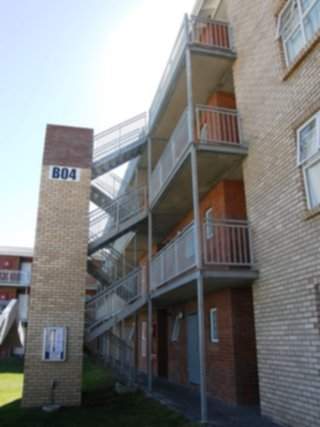 p2270100