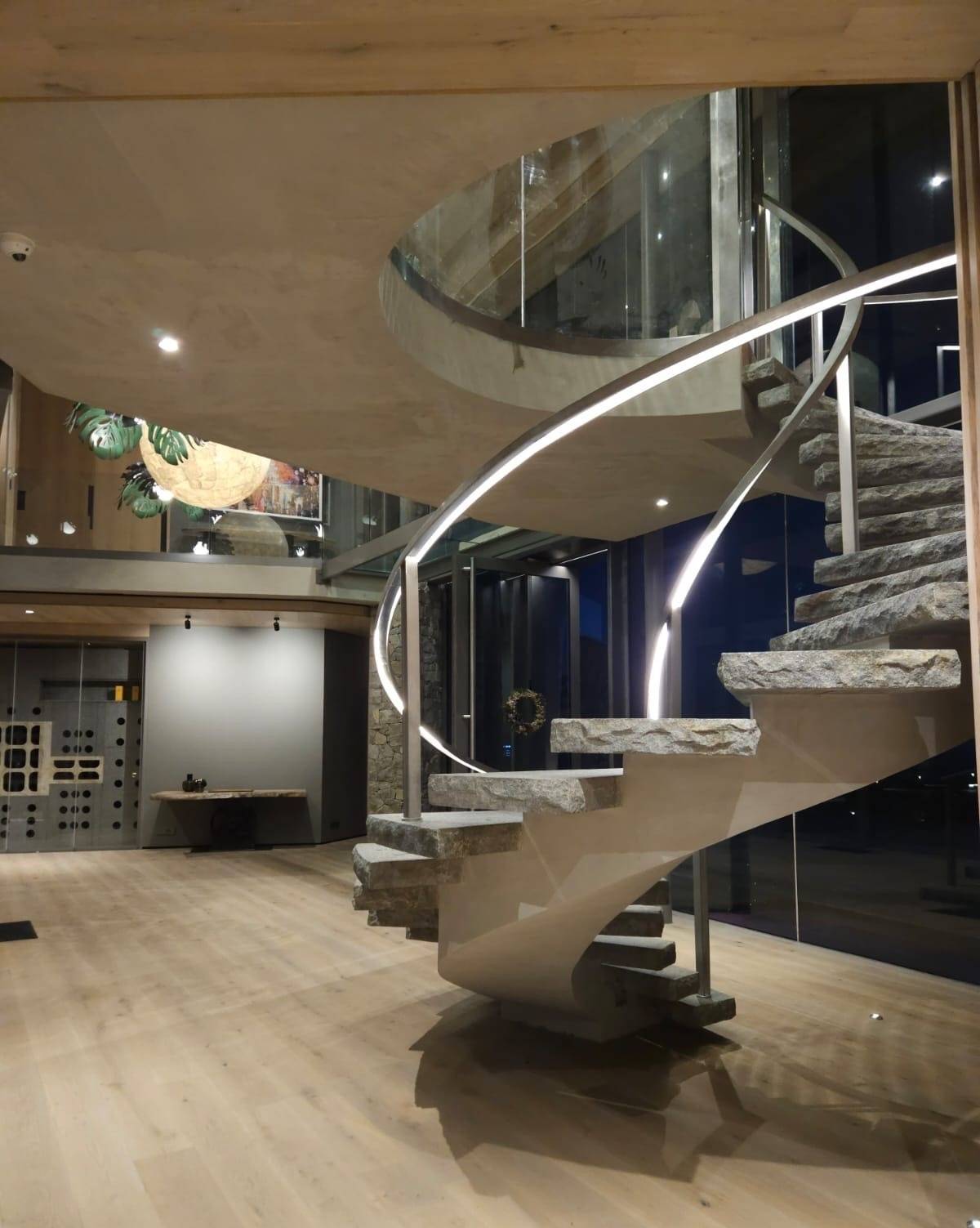 Spiral-handrail-2